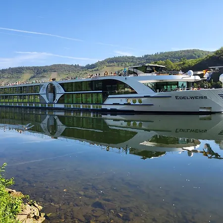 Tatil Evi Ferienhaus-am-alten-stadttor Ediger-Eller